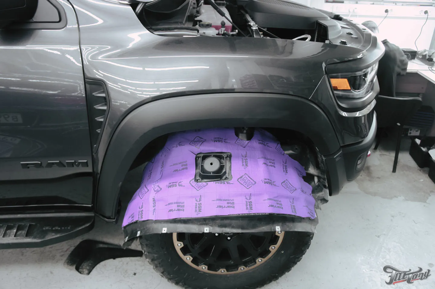 Усовершенствовали еще один RAM TRX, часть 1: комплексная шумоизоляция и новая акустическая система